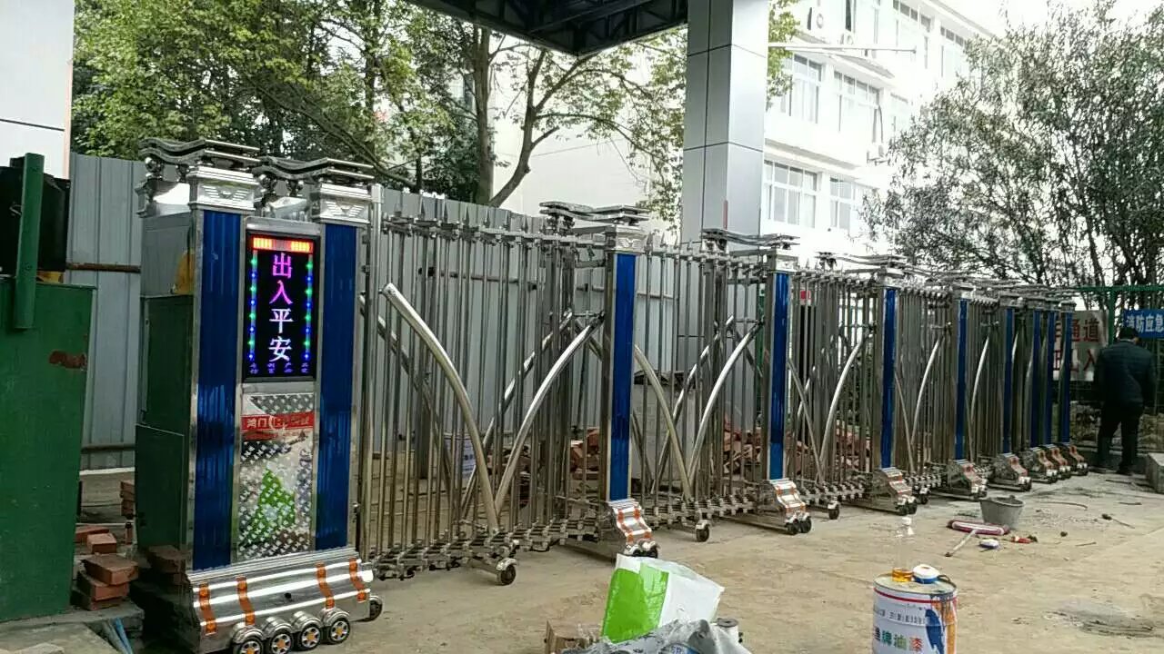 长兴岛长兴岛四川绵阳市飞机场伸缩门